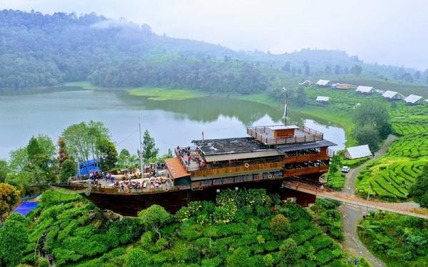 cfbc1 wisata ciwidey